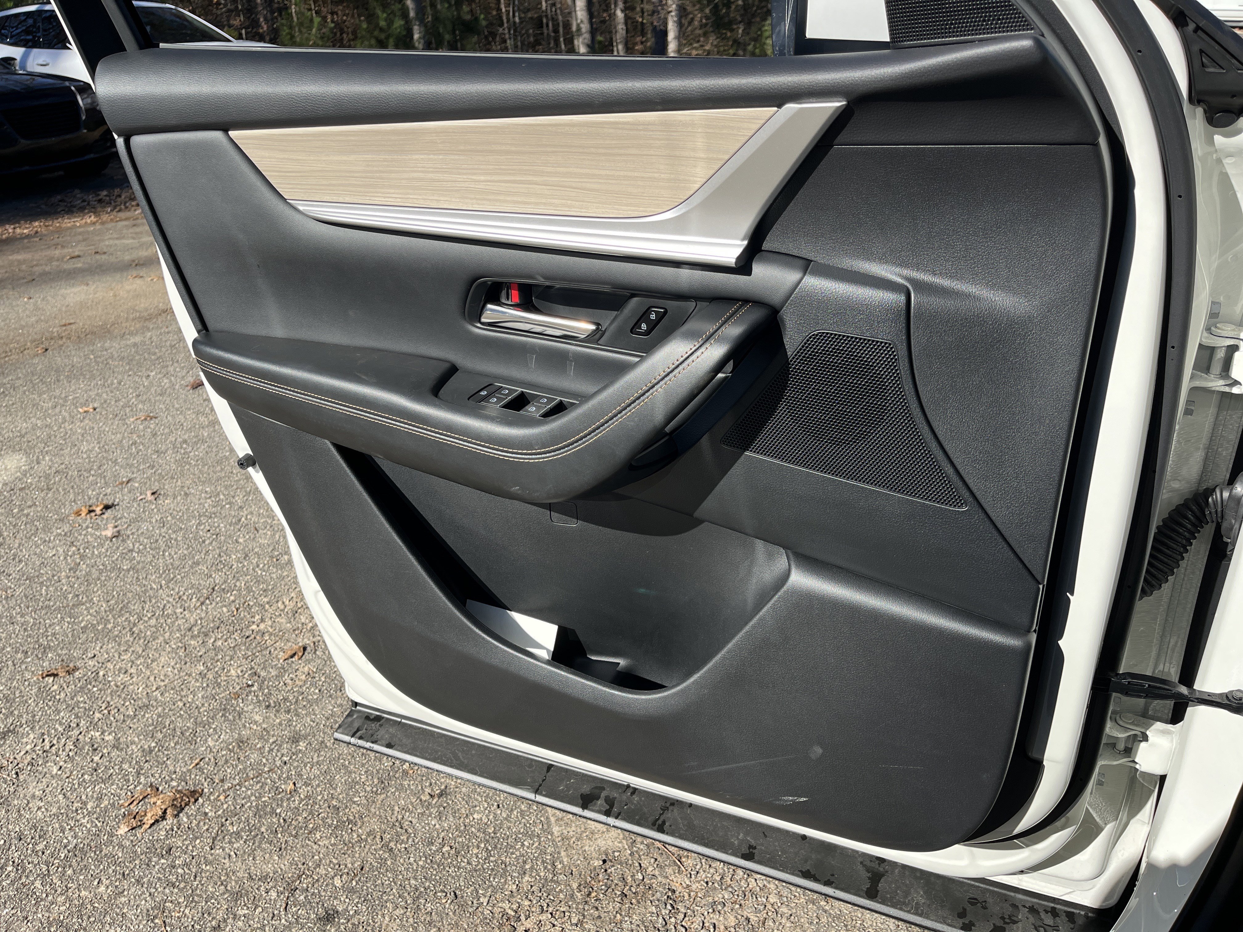 Used 2025 MAZDA CX-90 3.3 Turbo w/ Preferred Package image 18