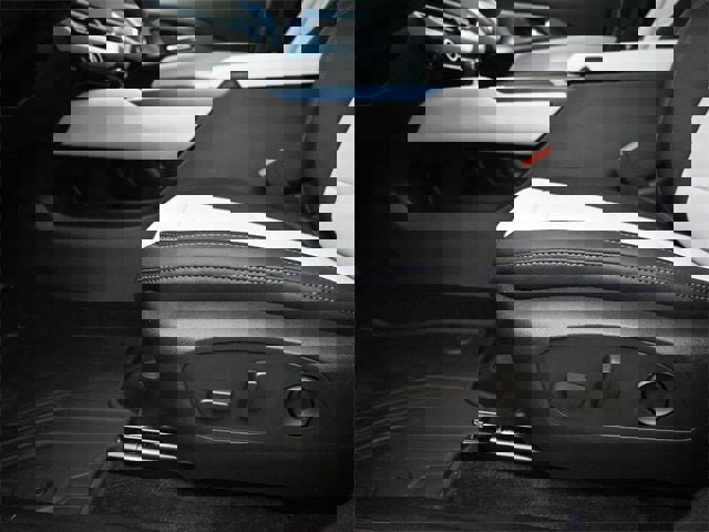 New 2026 Chevrolet Equinox EV LT image 20