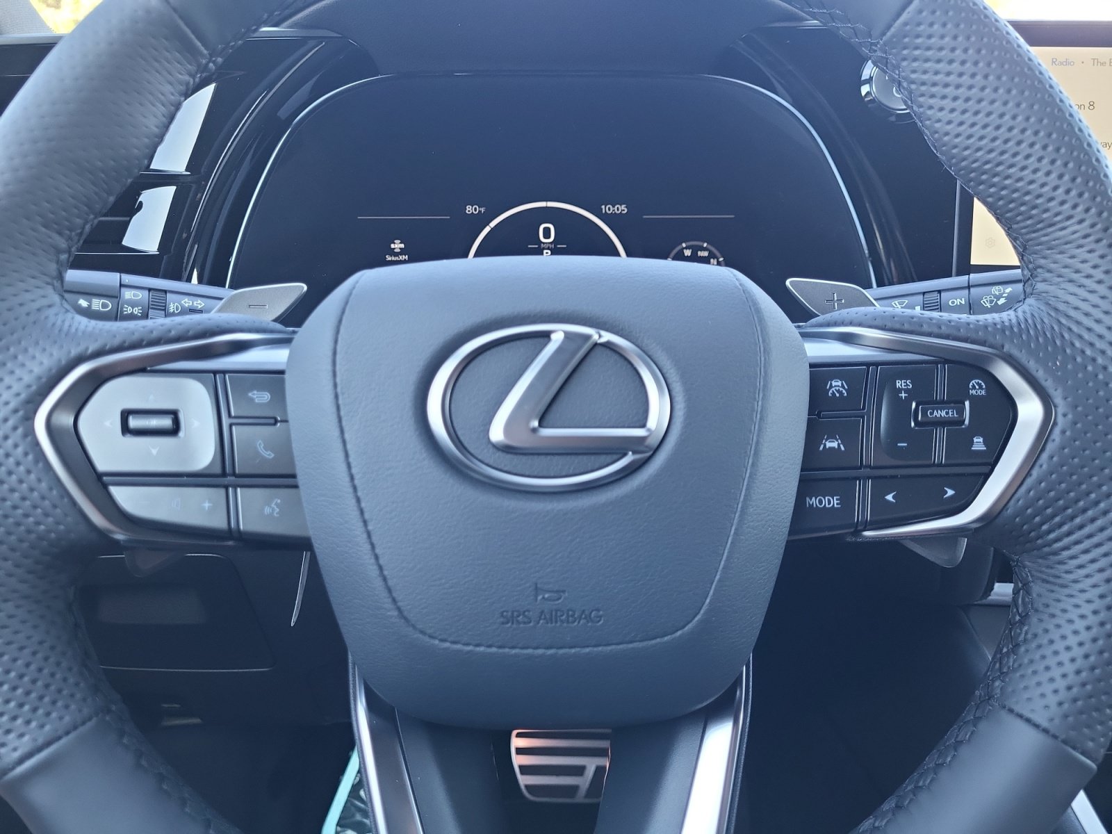 New 2026 Lexus TX 500h AWD image 9