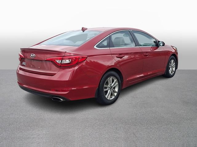 Used 2017 Hyundai Sonata SE FWD image 4