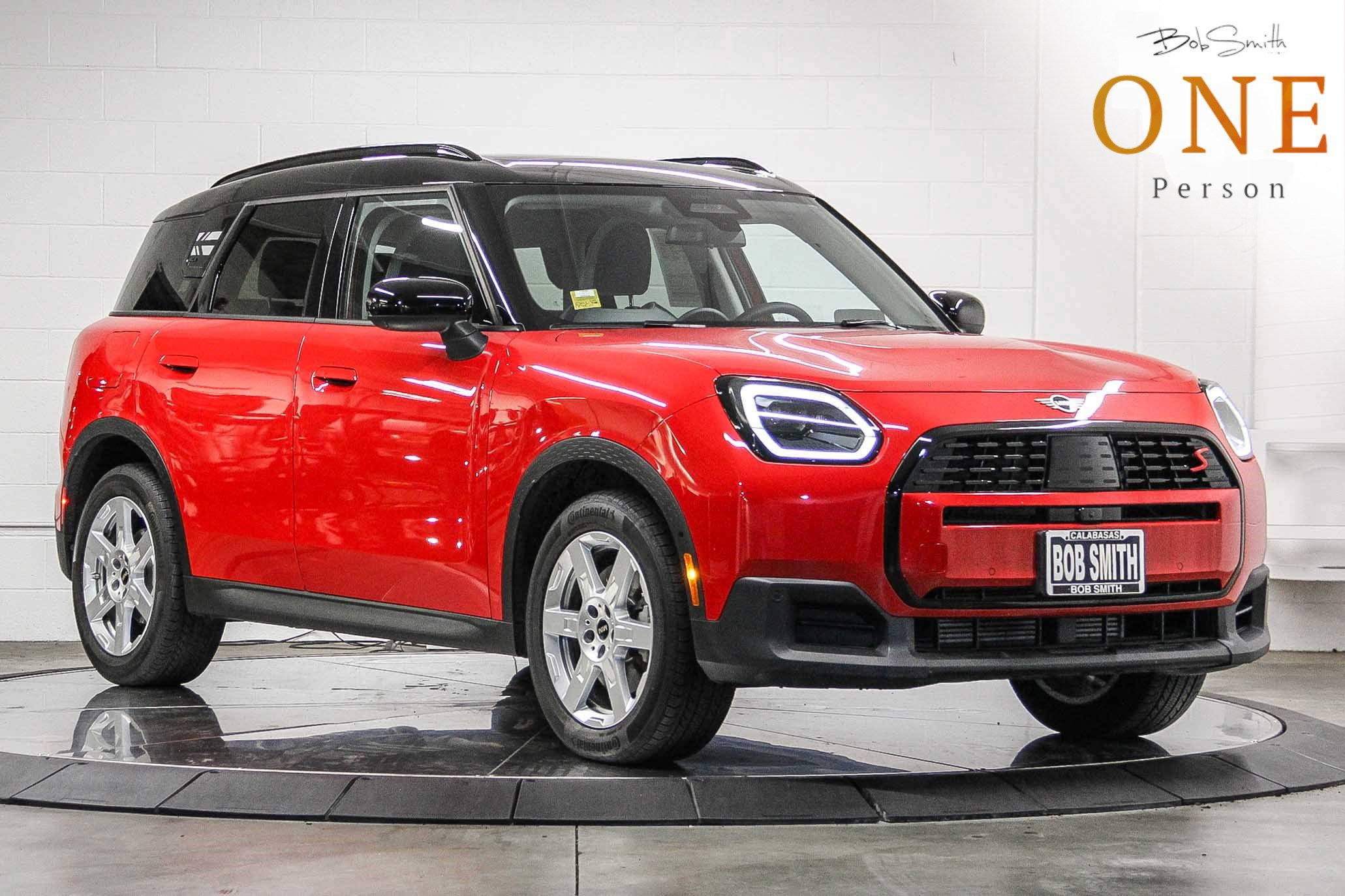 Used 2025 MINI Cooper Countryman S w/ Comfort Package Max image 1