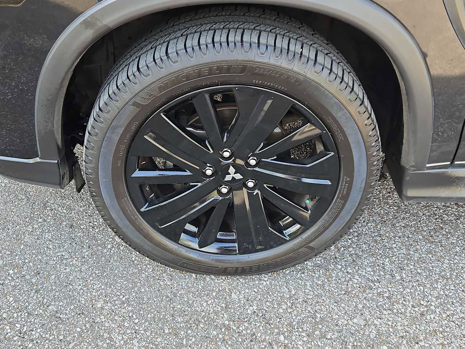 Used 2020 Mitsubishi Outlander Sport Black Edition FWD image 14