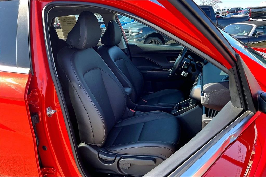 Used 2024 Hyundai Kona Limited image 7