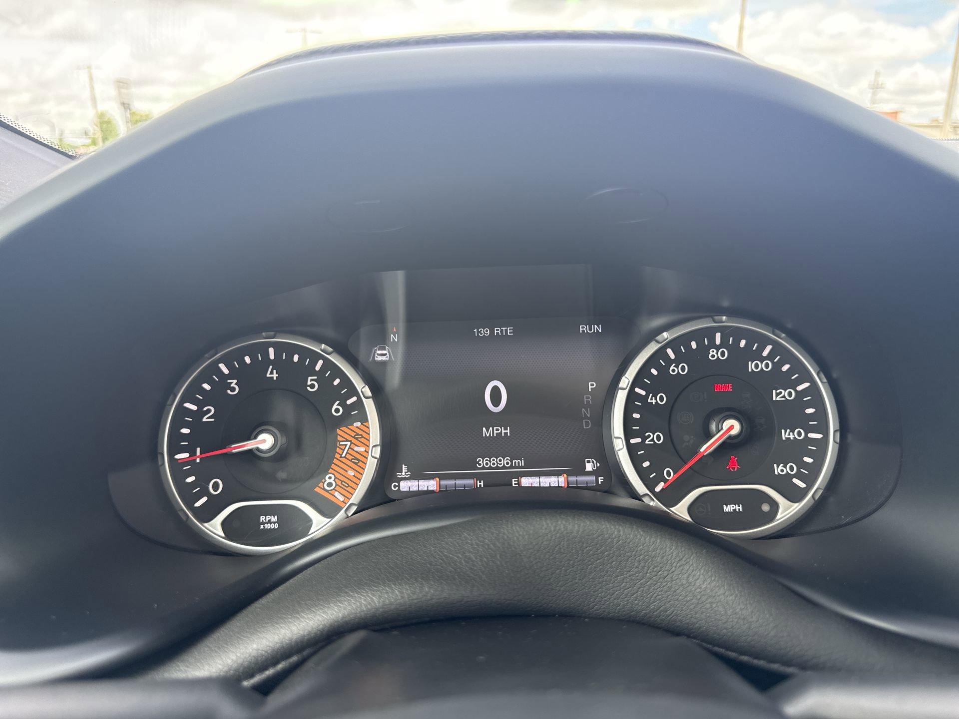 Used 2023 Jeep Renegade Latitude w/ Sun/Sound Group AWD/4WD image 15