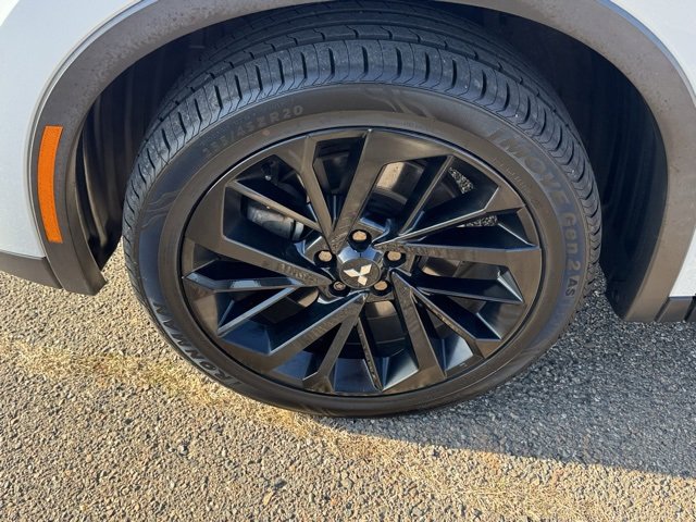 Used 2023 Mitsubishi Outlander SE Black Edition image 9