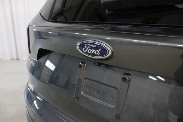 Used 2019 Ford Escape SE image 29
