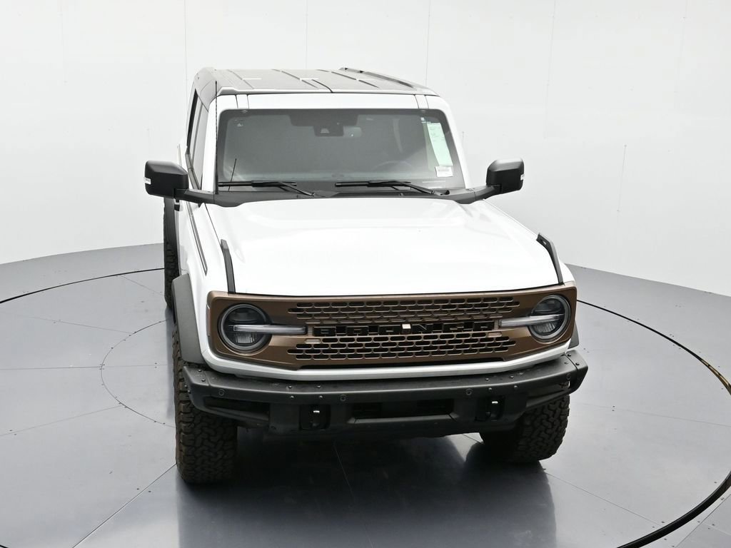 New 2025 Ford Bronco Badlands image 32