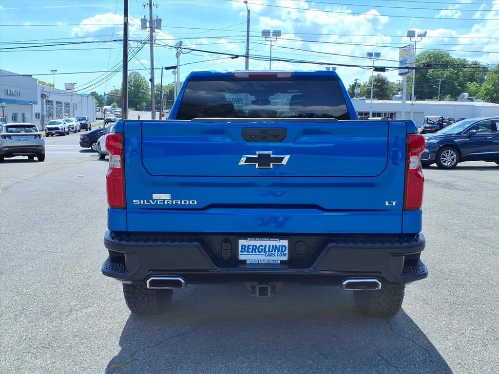 Used 2023 Chevrolet Silverado 1500 LT Trail Boss AWD/4WD image 5