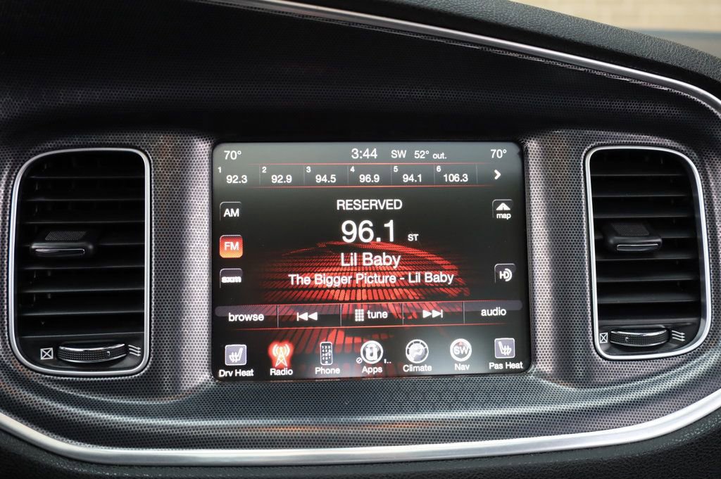 Used 2016 Dodge Charger SXT w/ Navigation & Travel Group image 37