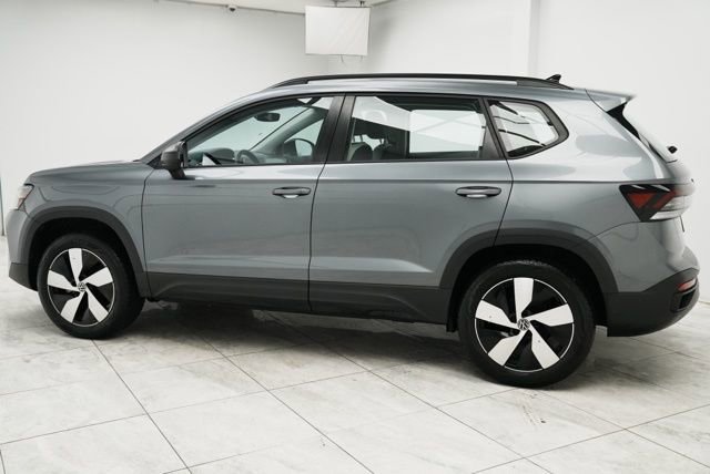 Used 2025 Volkswagen Taos S image 3