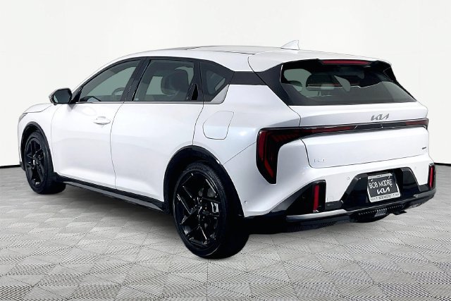 New 2026 Kia K4 GT-Line Turbo FWD image 4