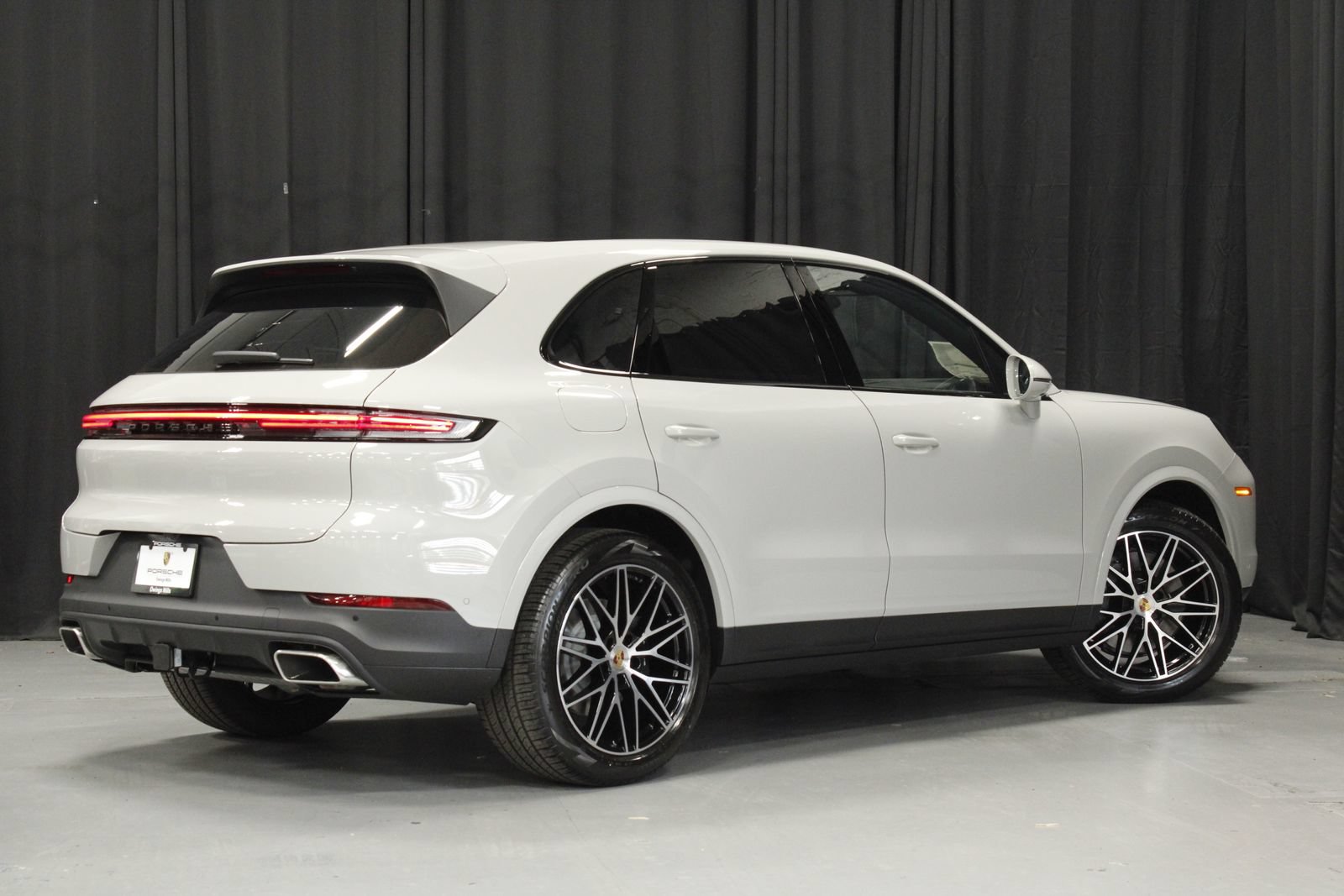New 2026 Porsche Cayenne AWD/4WD image 5