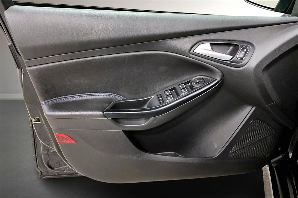 Used 2017 Ford Focus RS image 19