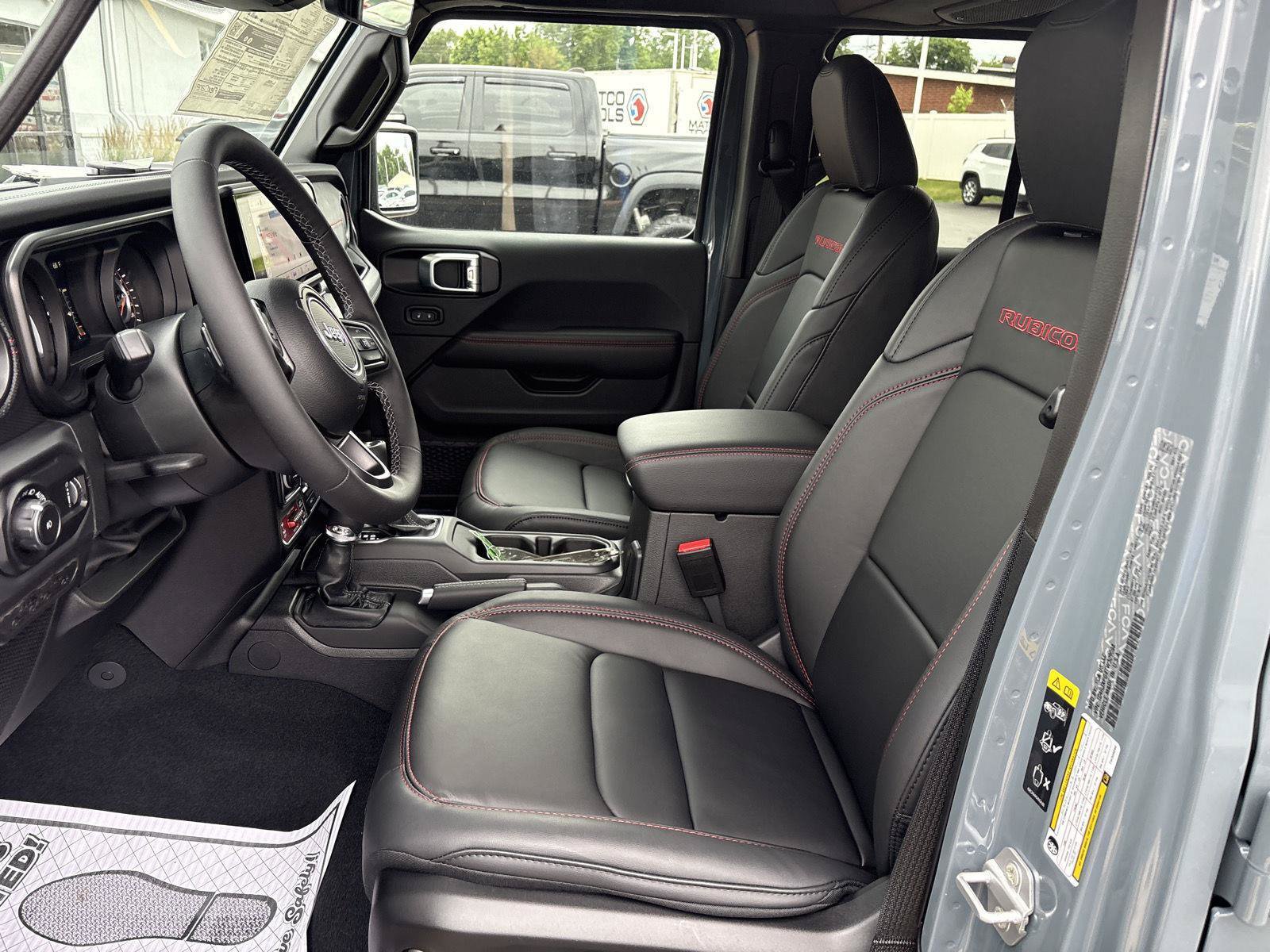 New 2026 Jeep Wrangler Unlimited Rubicon AWD/4WD image 9