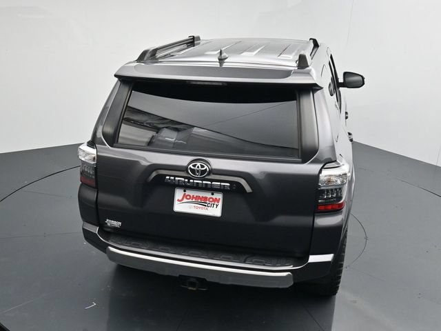 Used 2022 Toyota 4Runner TRD Off-Road Premium w/ Moonroof Package AWD/4WD image 29