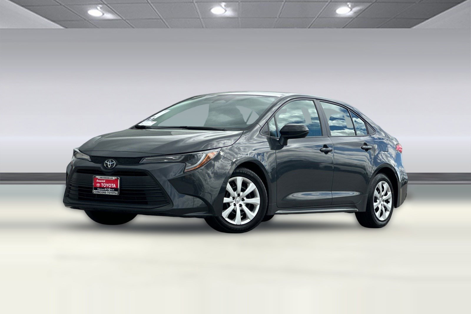 Used 2024 Toyota Corolla LE image 24