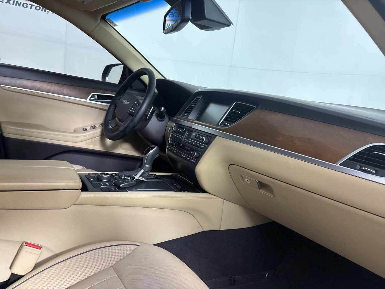 Used 2017 Genesis G80 3.8 w/ Option Group 03 image 33