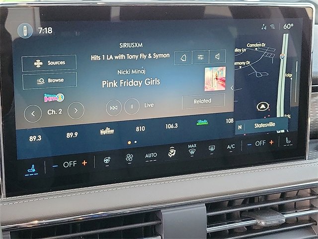 New 2024 Lincoln Corsair Reserve w/ Equipment Group 201A image 9