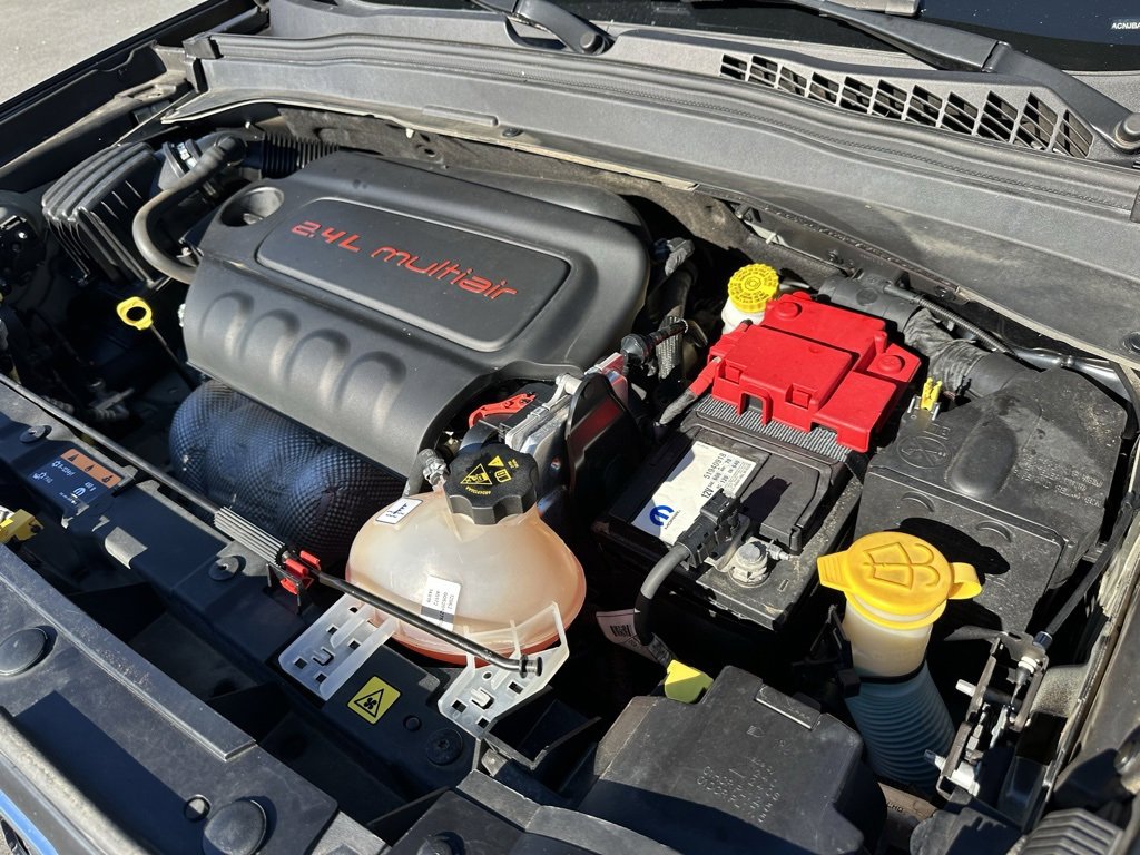 Used 2019 Jeep Renegade Sport w/ Sport Appearance Group image 30