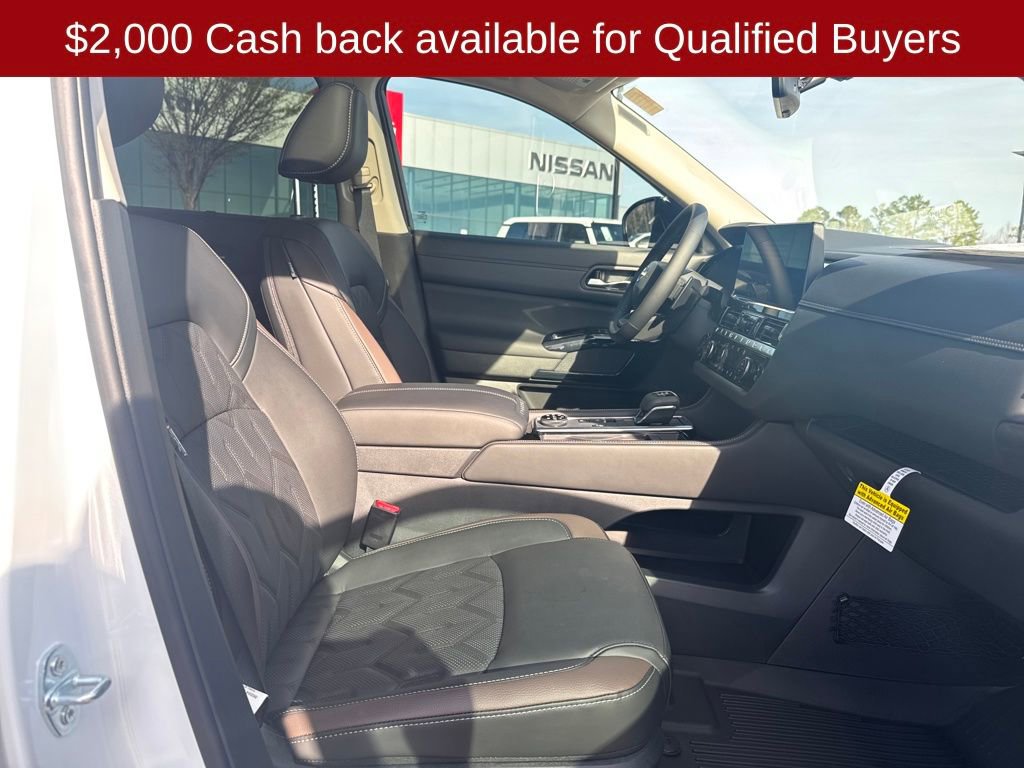 New 2026 Nissan Pathfinder Platinum image 39