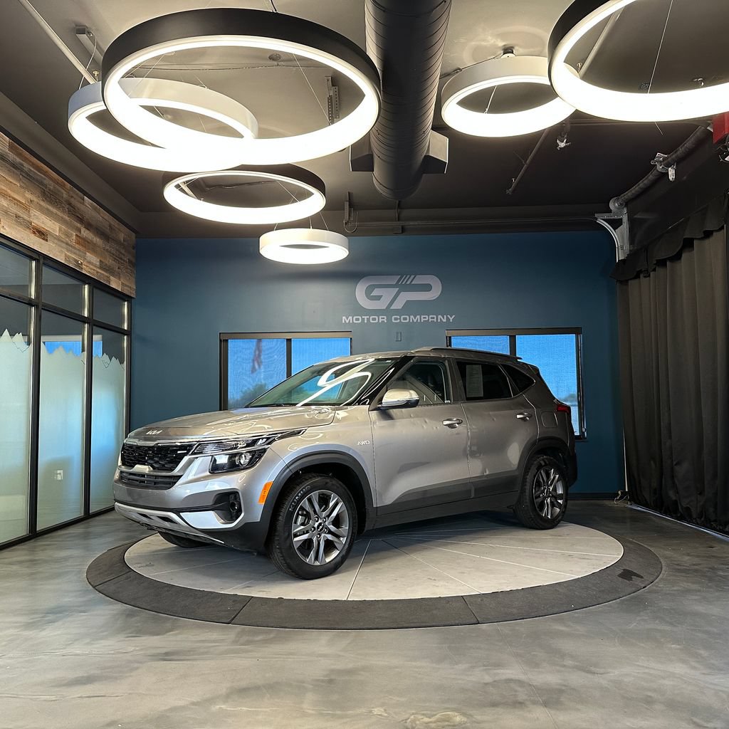 Used 2023 Kia Seltos S AWD/4WD image 7