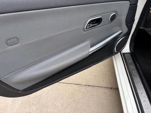 Used 2005 Chrysler Crossfire Limited image 13