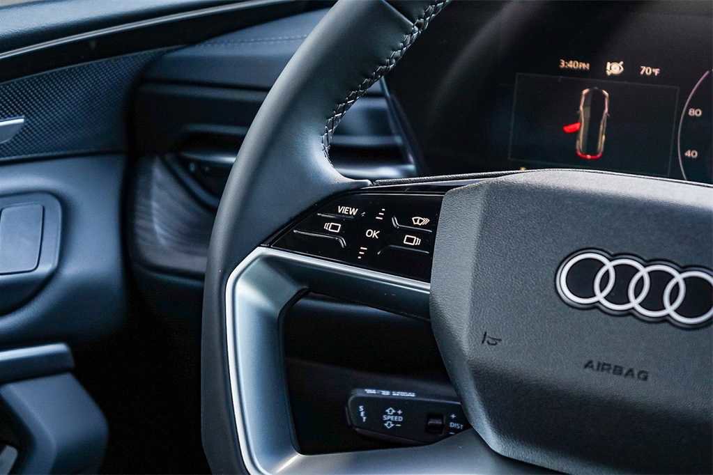 New 2025 Audi Q5 Premium Plus image 16