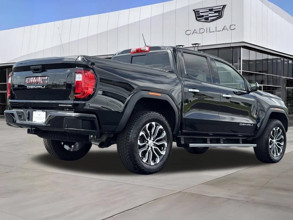 Used 2026 GMC Canyon Denali AWD/4WD image 8