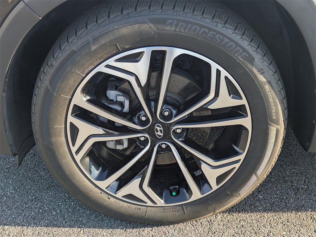 Used 2020 Hyundai Santa Fe SEL image 11