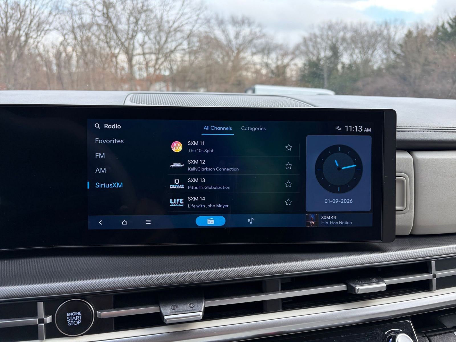 Used 2025 Hyundai Santa Fe SEL image 21