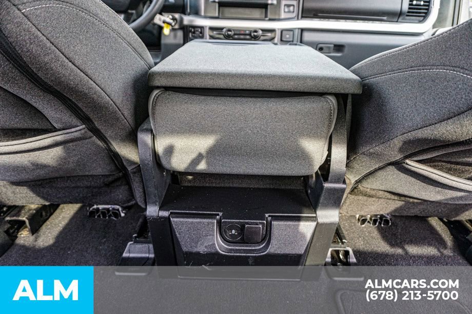 Used 2025 Ford F250 XLT image 30