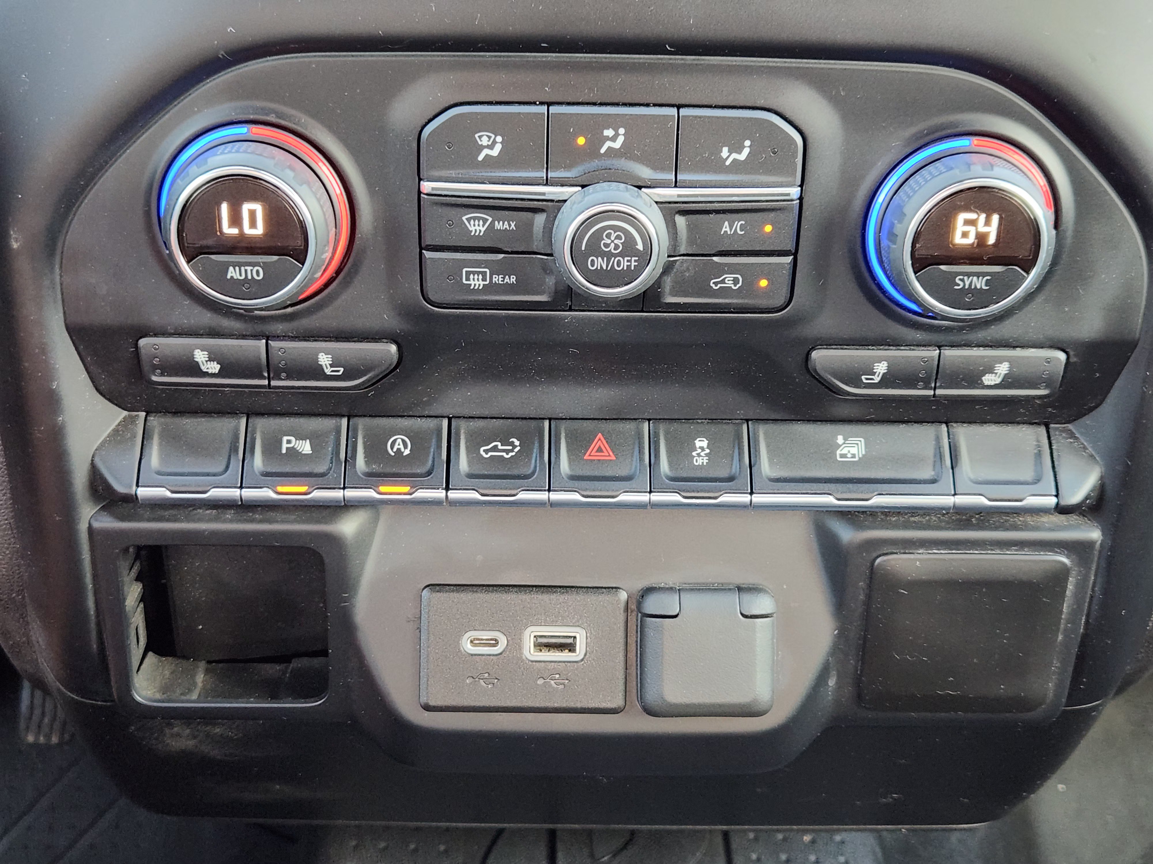 Used 2019 Chevrolet Silverado 1500 LT w/ Texas Edition RWD image 20
