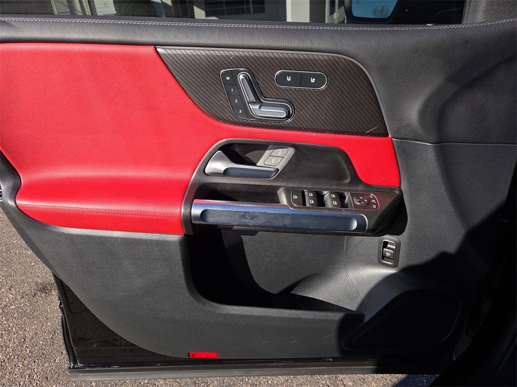 Certified 2022 Mercedes-Benz GLB 35 AMG 4MATIC image 19