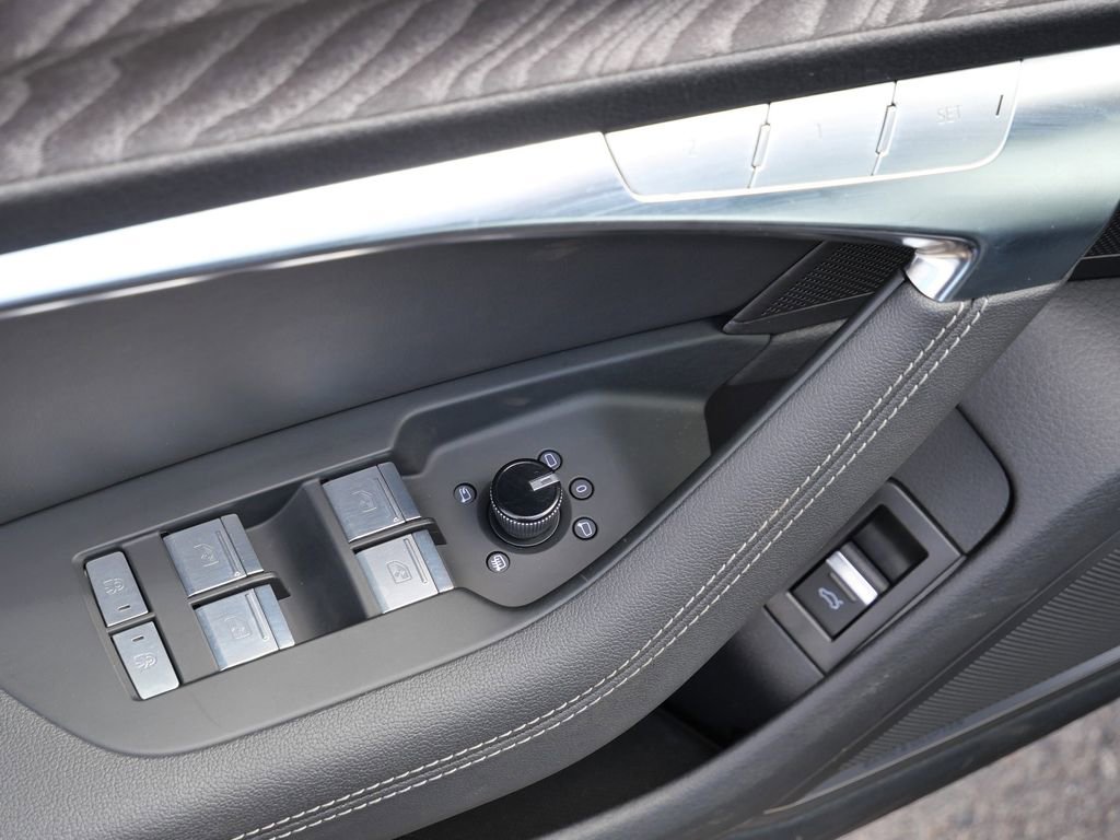 Used 2024 Audi A6 Premium Plus image 34