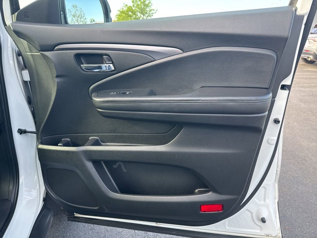 Used 2022 Honda Pilot Special Edition image 38