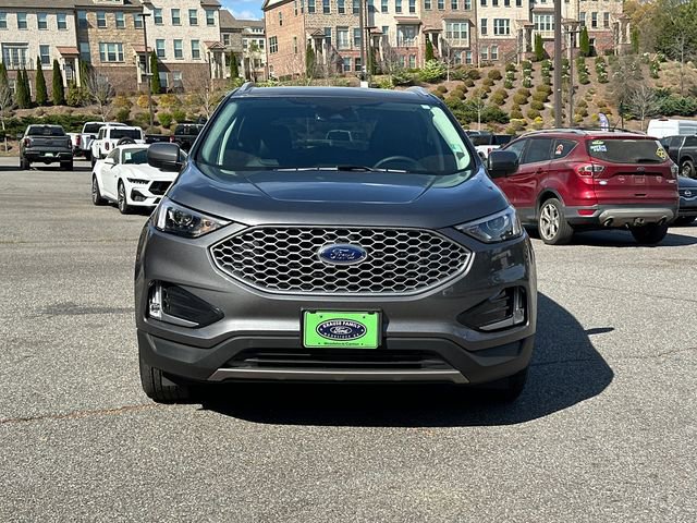 Certified 2024 Ford Edge SEL w/ Convenience Package image 2