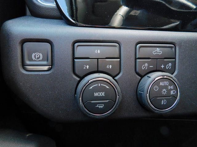 New 2026 Chevrolet Silverado 2500 LT w/ Convenience Package image 25