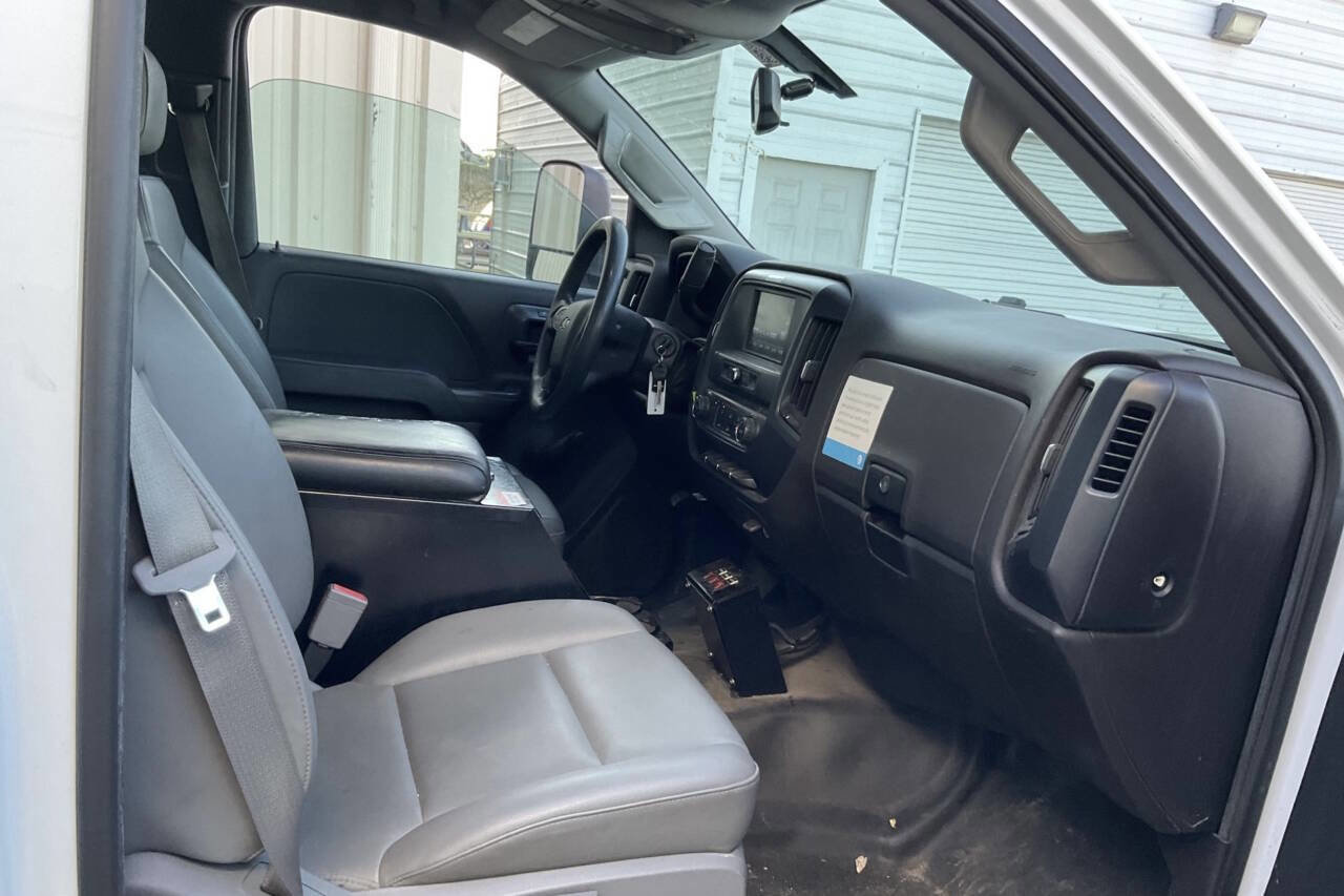 Used 2016 Chevrolet Silverado 3500 W/T image 7