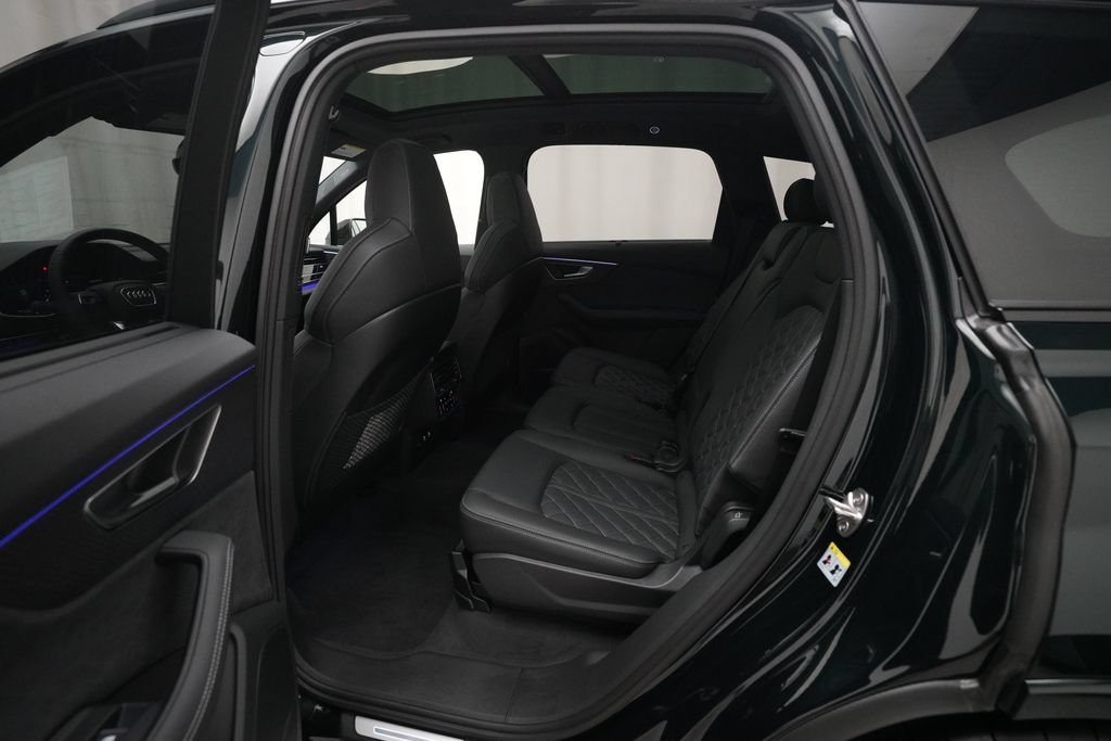 New 2026 Audi SQ7 Prestige AWD/4WD image 16