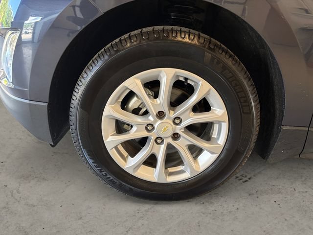 Used 2019 Chevrolet Equinox LT w/ Sun & Navigation Package AWD/4WD image 15