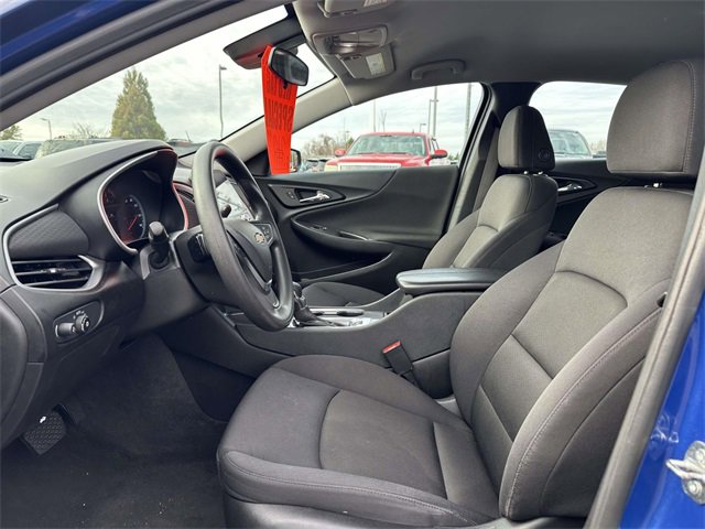 Used 2023 Chevrolet Malibu LT image 16