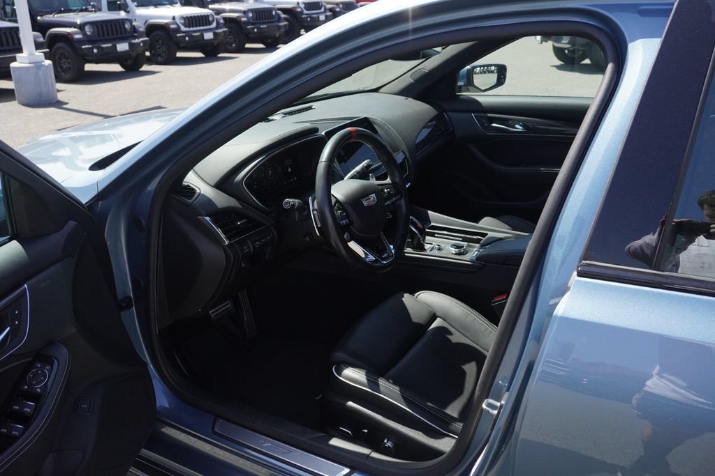 Used 2024 Cadillac CT5 V Blackwing w/ LPO, Red Accent Package RWD image 30