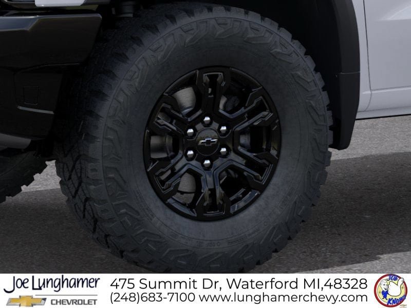 New 2026 Chevrolet Silverado 1500 ZR2 w/ Dark Appearance Package AWD/4WD image 9