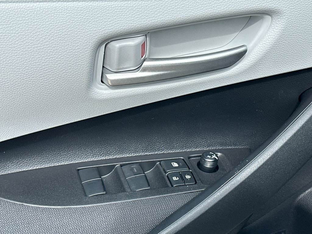 New 2026 Toyota Corolla SE FWD image 16