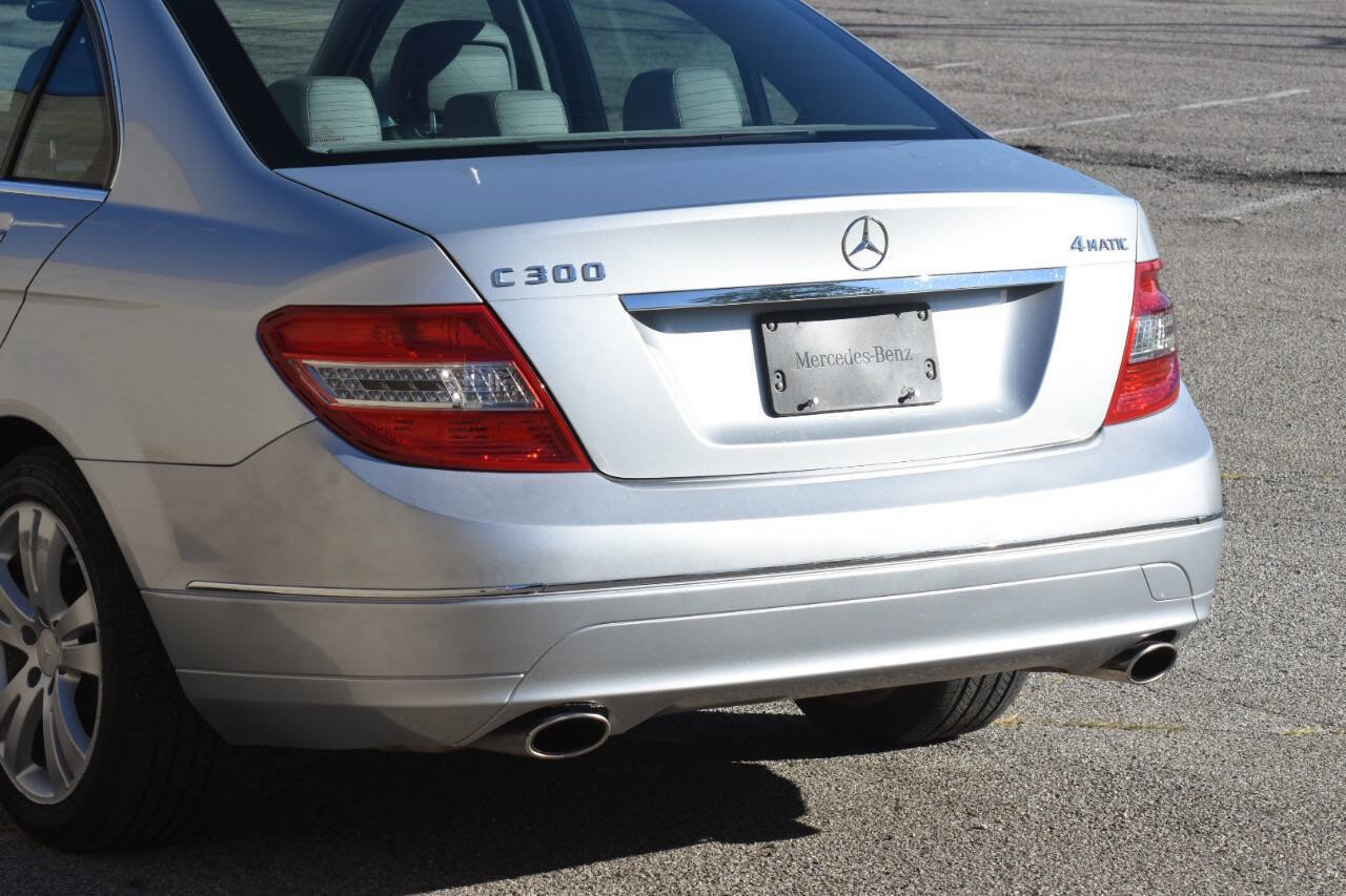 Used 2008 Mercedes-Benz C 300 4MATIC Sedan image 13