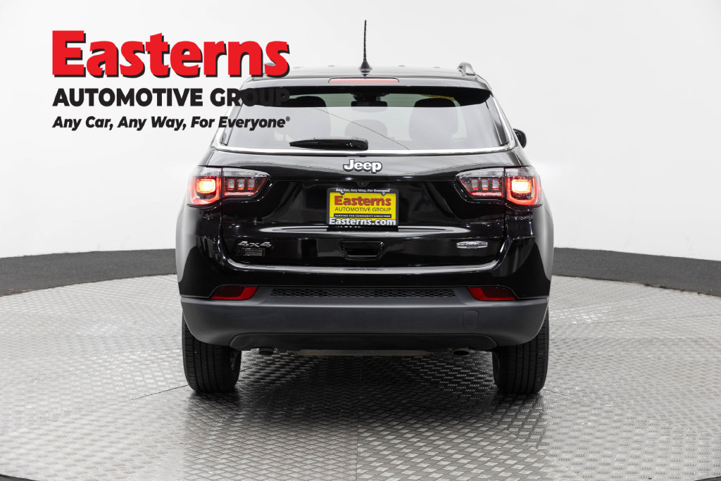 Used 2024 Jeep Compass Latitude AWD/4WD image 8