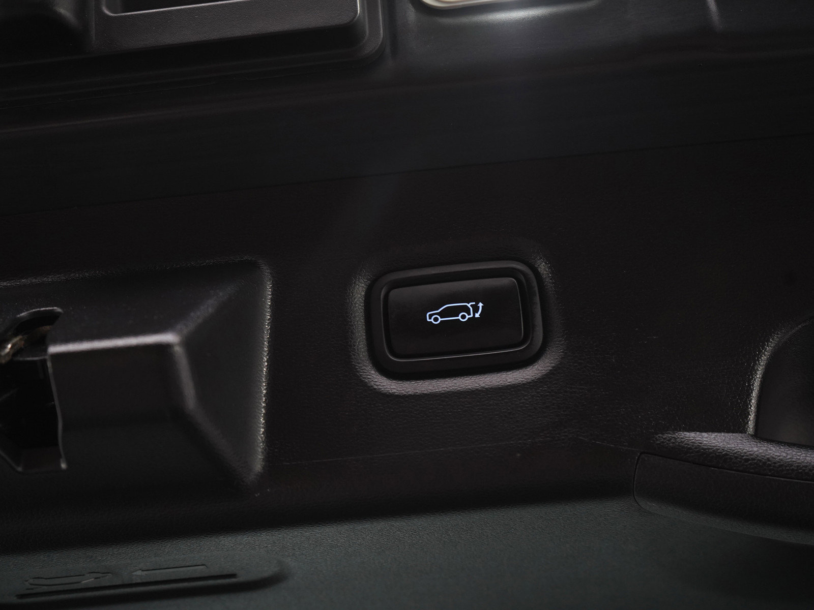 Certified 2023 Hyundai Ioniq 5 SEL image 18