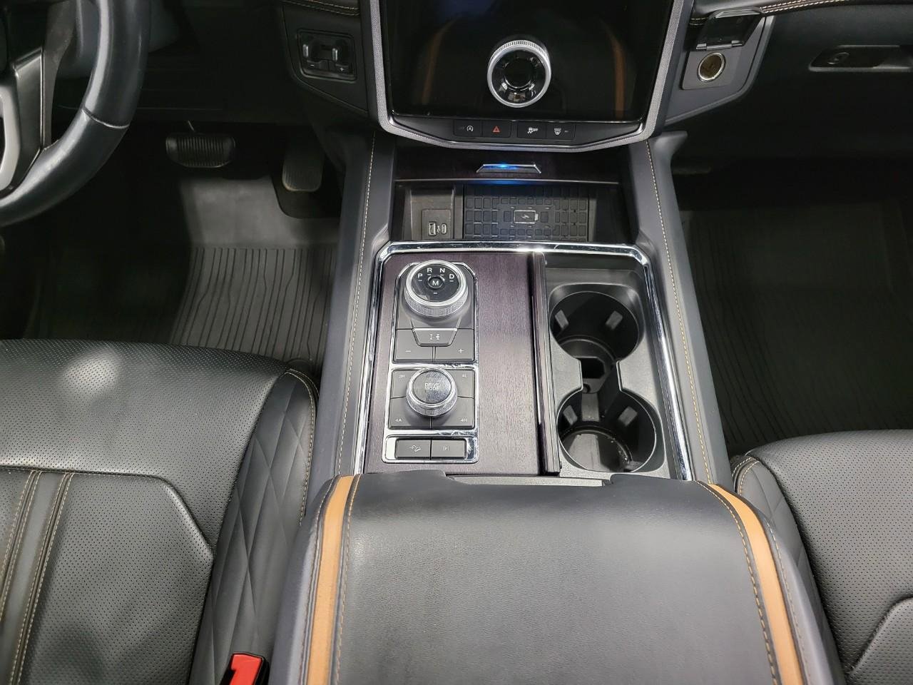 Used 2023 Ford Expedition Max Platinum AWD/4WD image 14