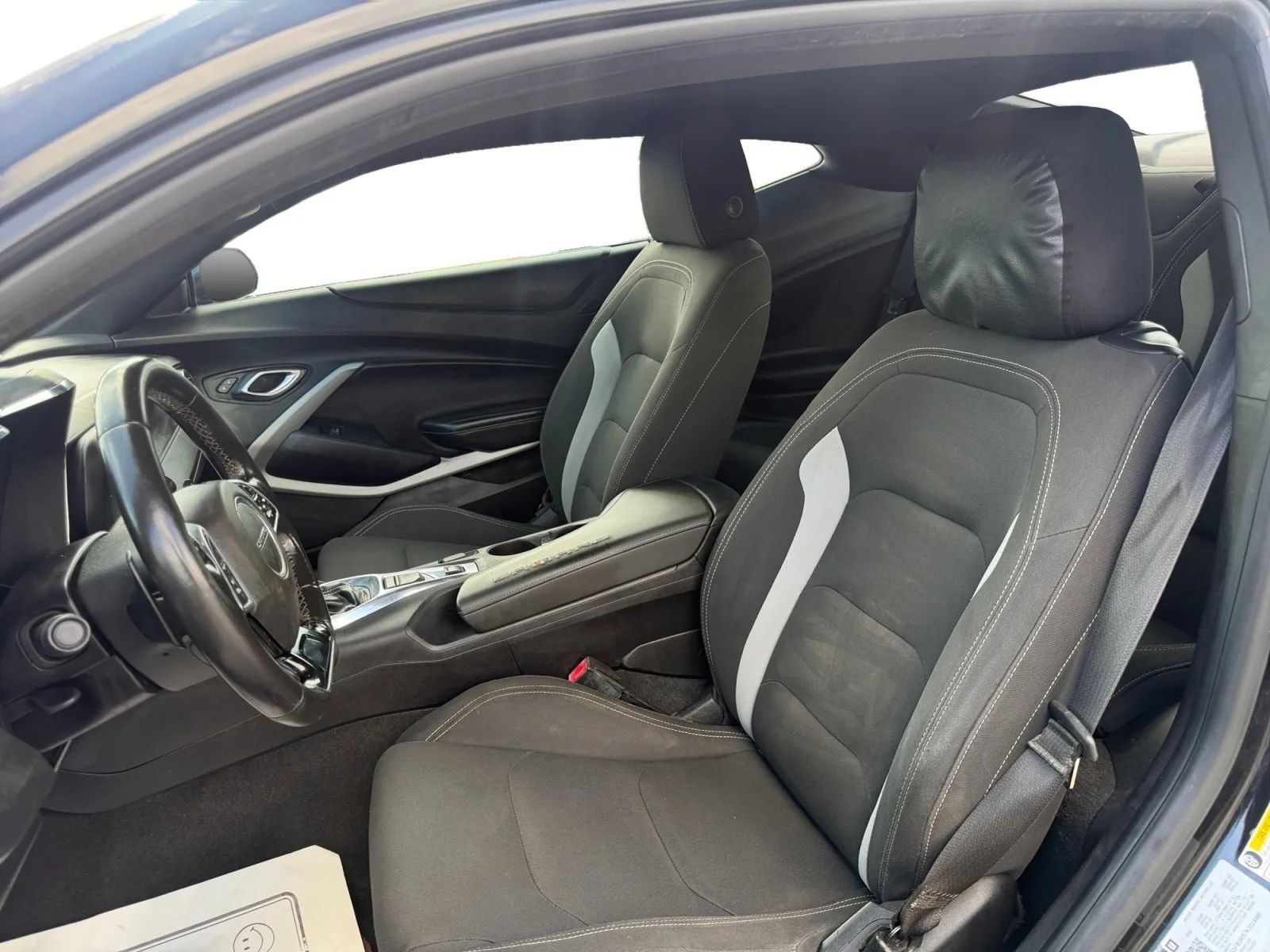 Used 2019 Chevrolet Camaro LT w/ RS Package RWD image 9