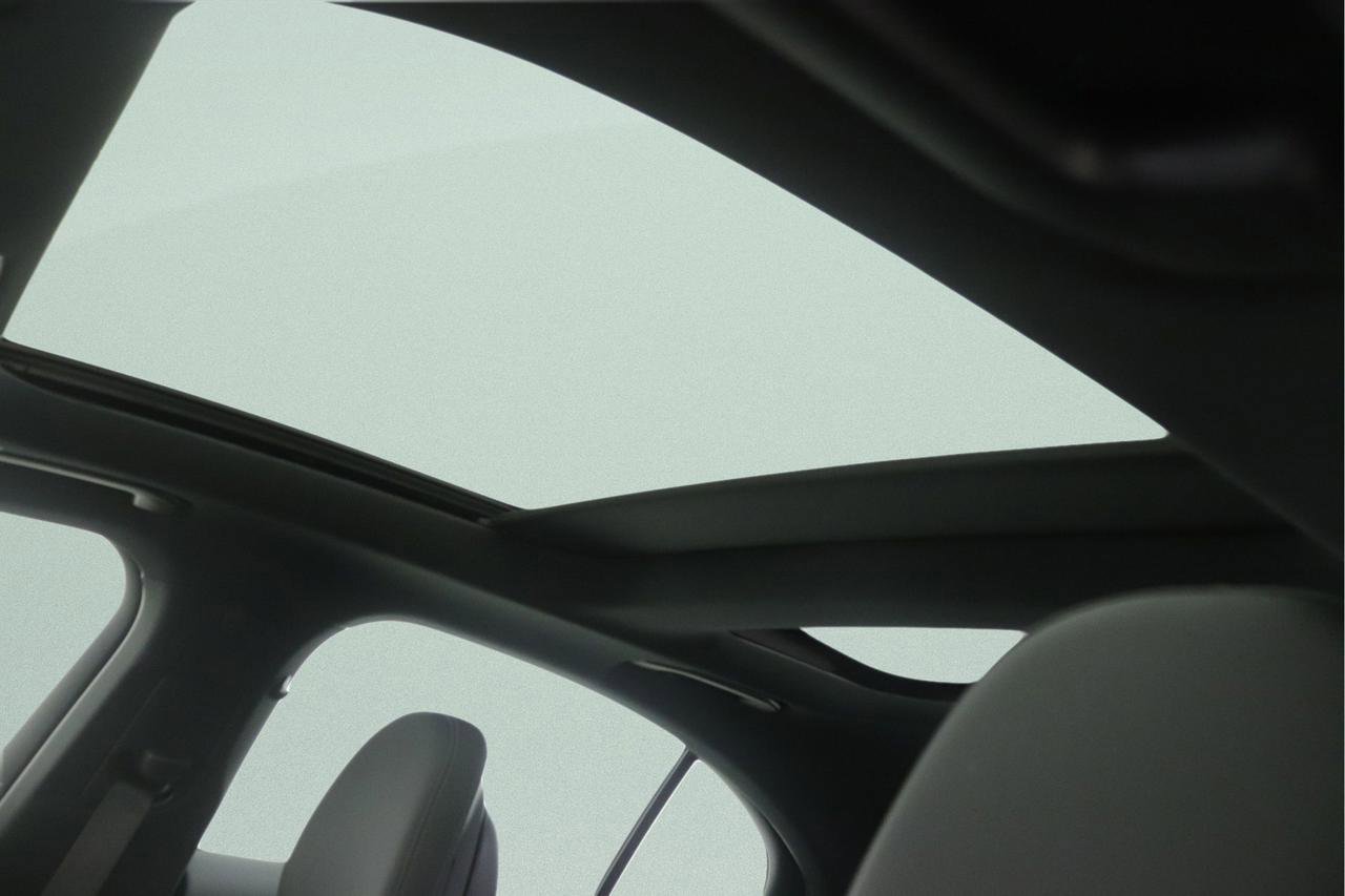 New 2026 Mercedes-Benz E 350 Sedan image 8